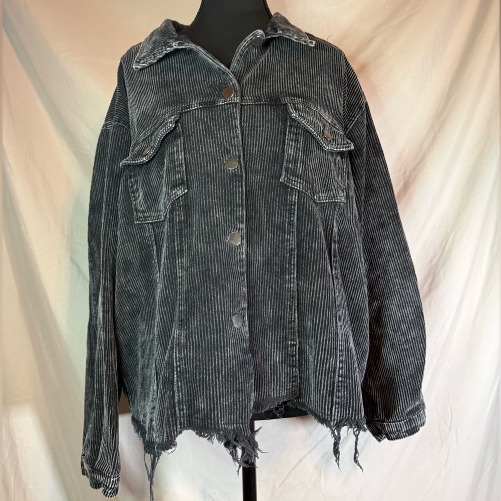 POL Black Corduroy Trucker Jacket 🖤 - Picture 2 of 8